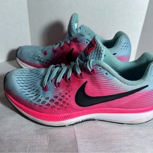 Nike Air Zoom Pegasus 34 Women’s Sz 6.5 Running Shoes Blue/ Pink
